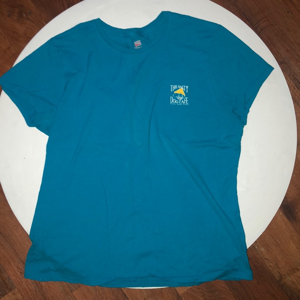 tee shirt
